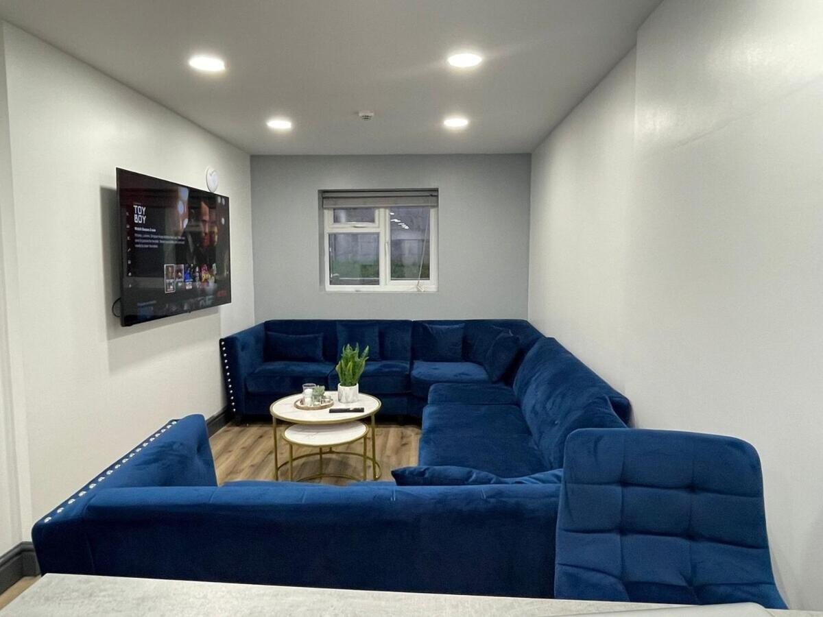 Free Parking Cosy Studios Close To City And Qe And Uob! Бирмингем Экстерьер фото